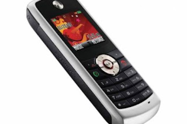 Обзор motorola W230